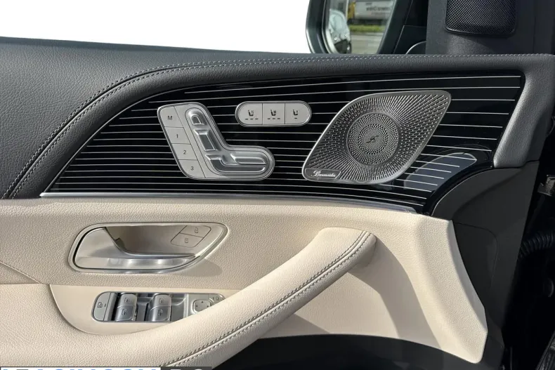 Mercedes-Benz GLE din 2026 cu 6.000 km - oferta MER248808 - foto 18