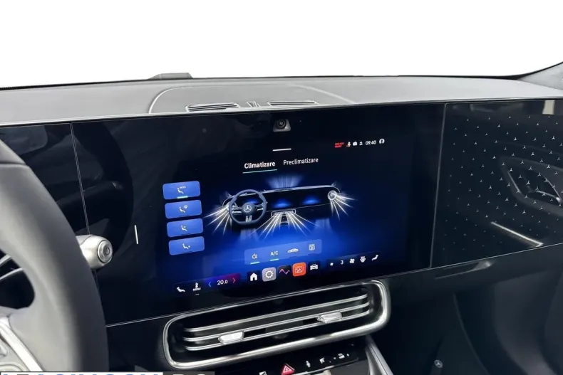 Mercedes-Benz CLA 250+ din 2025 cu 8.000 km - oferta MER248812 - foto 22