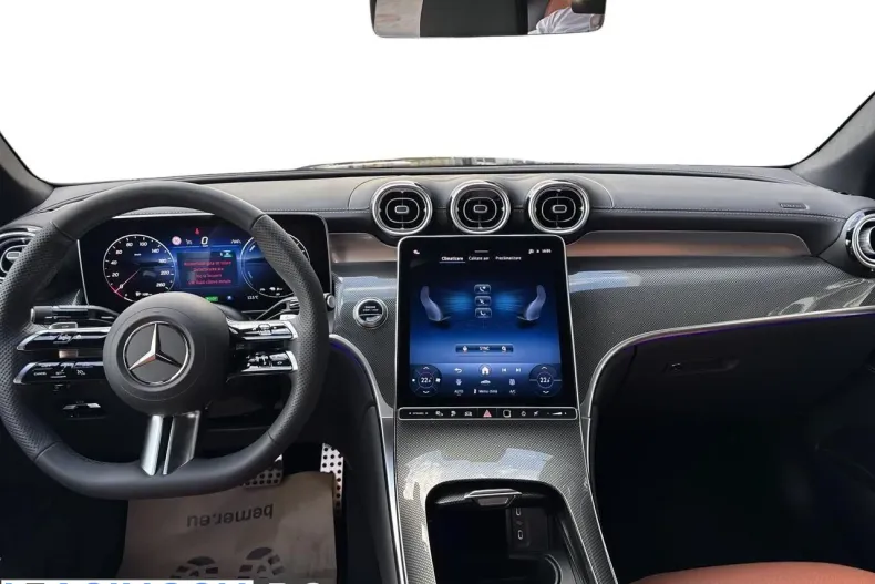 Mercedes-Benz GLC Coupe din 2025 cu 5 km - oferta MER248813 - foto 8