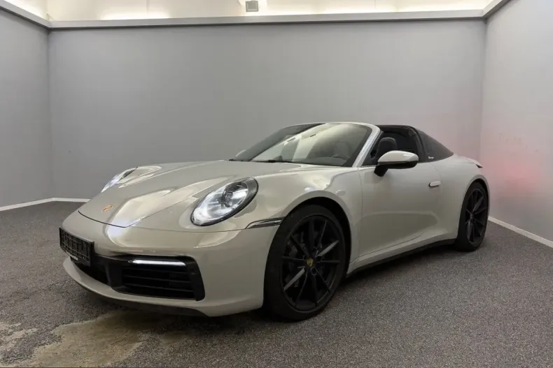 Porsche 992 din 2023 cu 41.000 km - oferta POR248819 - foto 1