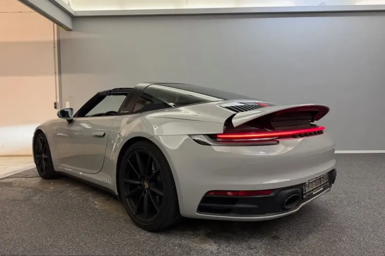 Porsche 992 din 2023 cu 41.000 km - oferta POR248819 - foto 6