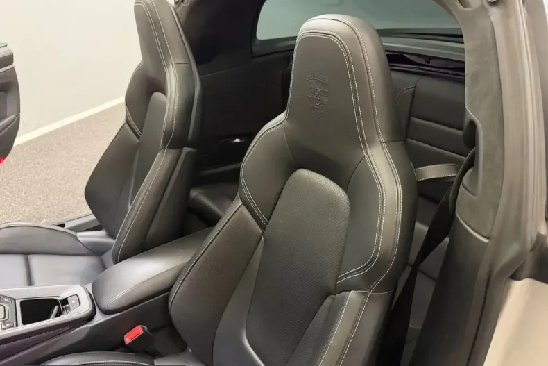 Porsche 992 din 2023 cu 41.000 km - oferta POR248819 - foto 13