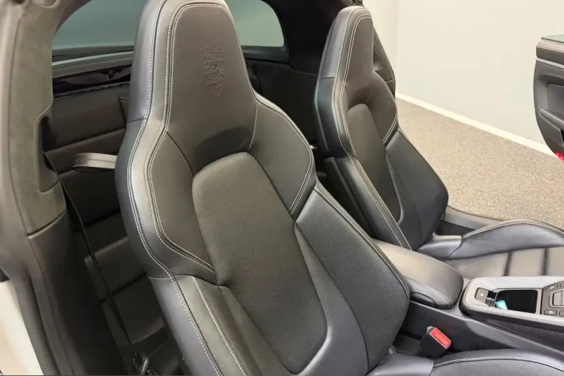 Porsche 992 din 2023 cu 41.000 km - oferta POR248819 - foto 16