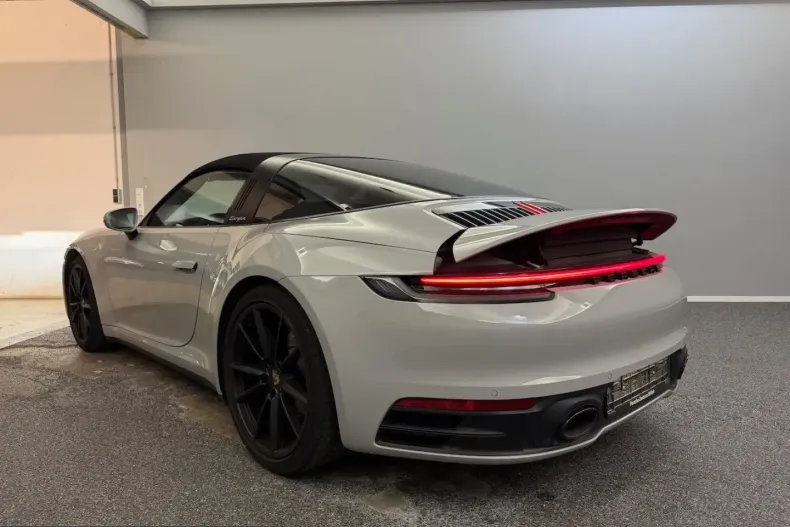 Porsche 992 din 2023 cu 41.000 km - oferta POR248819 - foto 22