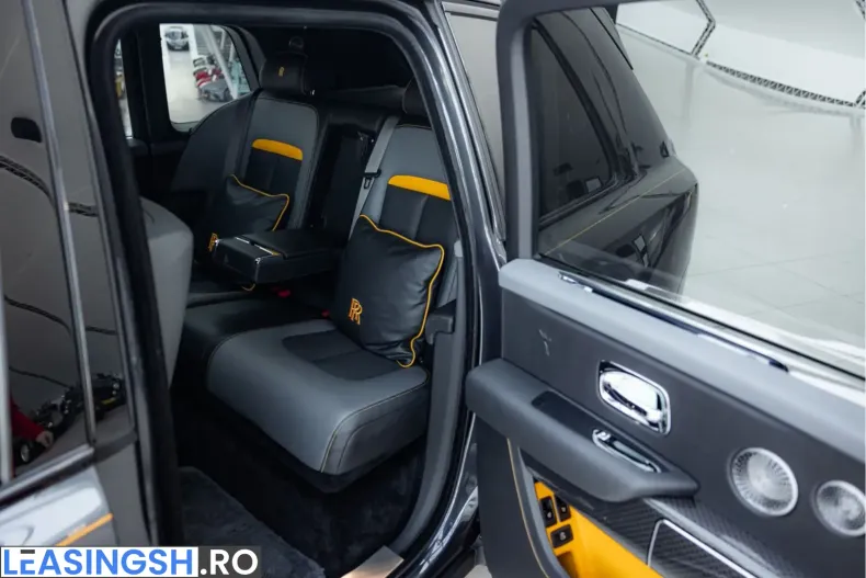 Rolls-Royce Cullinan din 2021 cu 42.907 km - oferta ROL248822 - foto 11