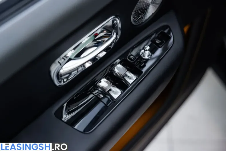 Rolls-Royce Cullinan din 2021 cu 42.907 km - oferta ROL248822 - foto 24