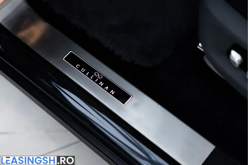 Rolls-Royce Cullinan din 2021 cu 42.907 km - oferta ROL248822 - foto 28