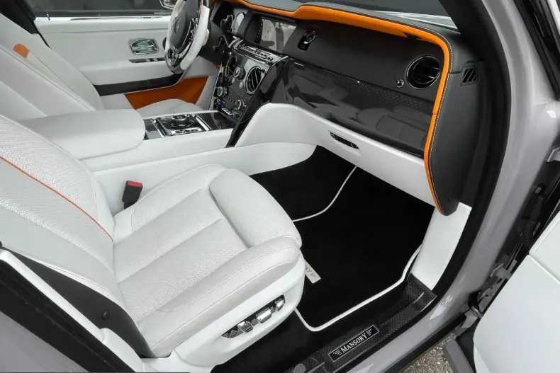 Rolls-Royce Cullinan din 2024 cu 5.900 km - oferta ROL248823 - foto 23