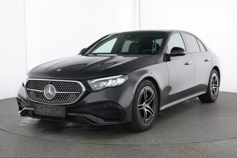 Mercedes-Benz E 220 (Clasa E) din 2025 cu 25.145 km - oferta MER248827 - foto 1