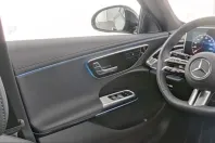 Mercedes-Benz E 220 (Clasa E) din 2025 cu 25.145 km - oferta MER248827 - foto 8