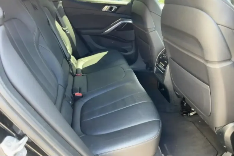 BMW X6 (Seria X) din 2022 cu 72.247 km - oferta BMW248832 - foto 6