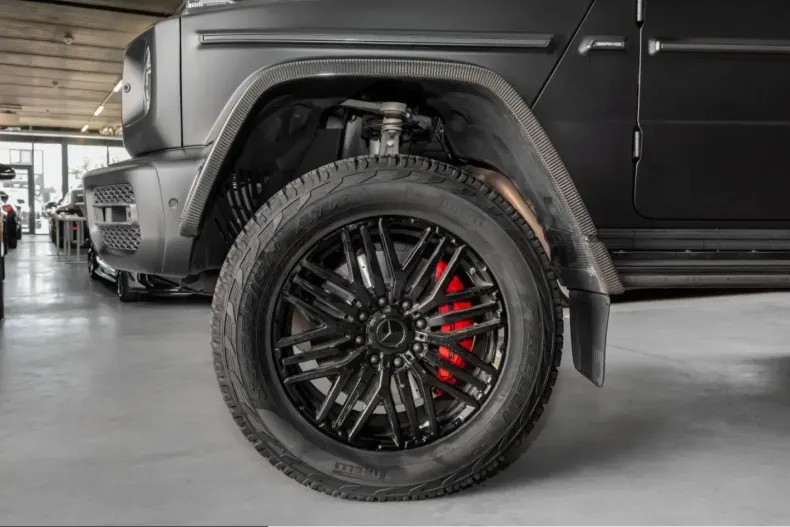 Mercedes-Benz G 63 AMG (Clasa G) din 2023 cu 16.000 km - oferta MER248835 - foto 4