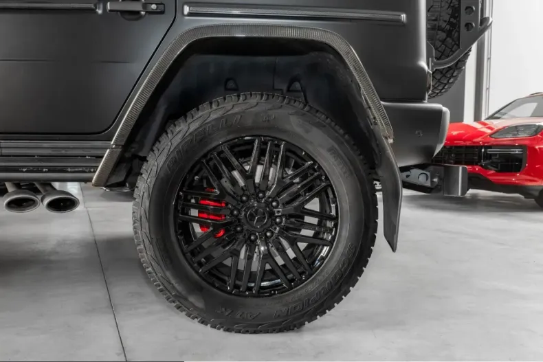Mercedes-Benz G 63 AMG (Clasa G) din 2023 cu 16.000 km - oferta MER248835 - foto 5