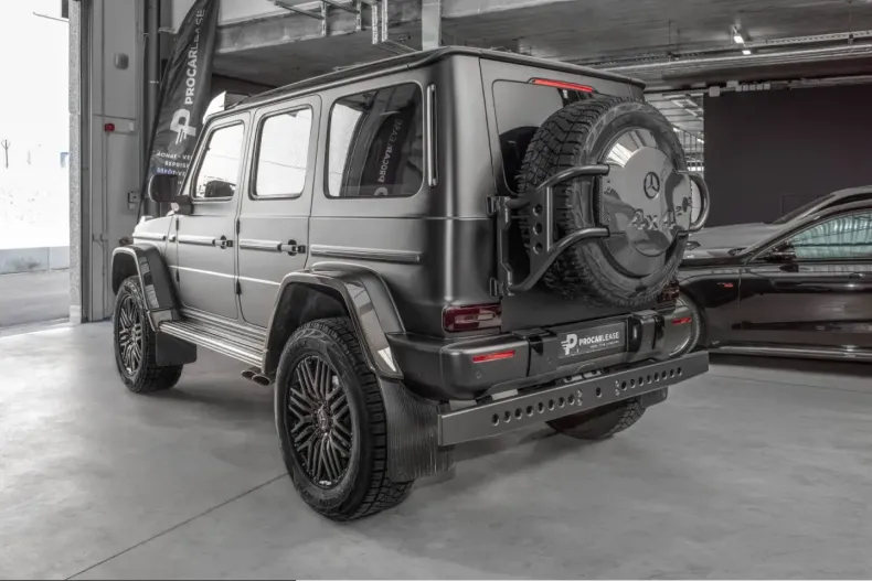 Mercedes-Benz G 63 AMG (Clasa G) din 2023 cu 16.000 km - oferta MER248835 - foto 6