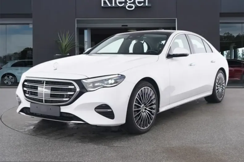 Mercedes-Benz E 450 (Clasa E) din 2025 cu 9.657 km - oferta MER248841 - foto 1