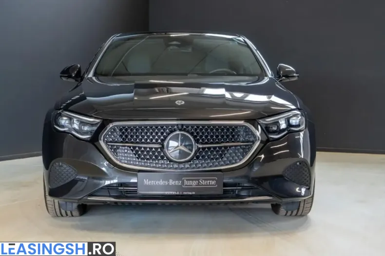 Mercedes-Benz E 400 (Clasa E) din 2025 cu 30.711 km - oferta MER248844 - foto 2