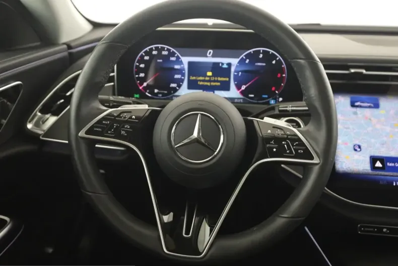 Mercedes-Benz E 220 (Clasa E) din 2025 cu 12.500 km - oferta MER248846 - foto 9