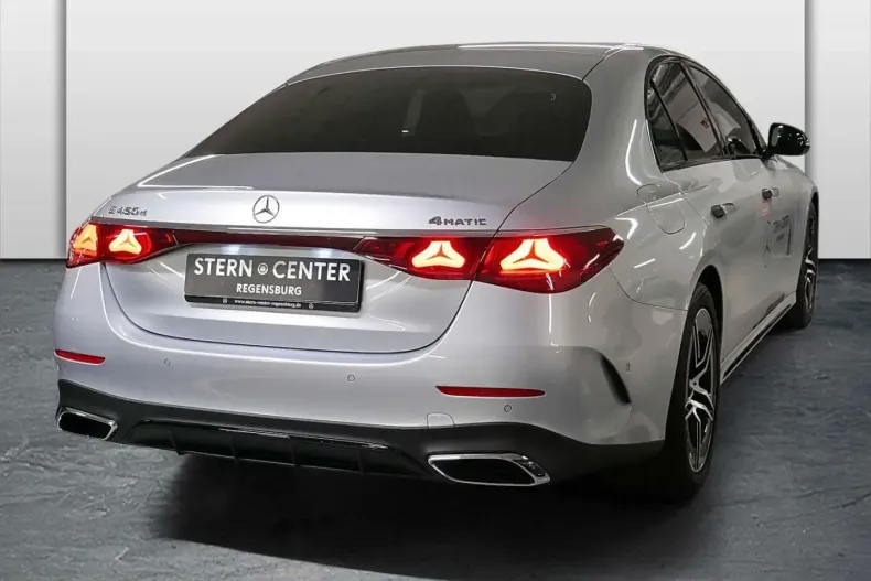 Mercedes-Benz E 450 (Clasa E) din 2025 cu 7.184 km - oferta MER248850 - foto 3