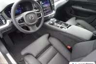 Volvo V60 din 2024 cu 14.600 km - oferta VOL248853 - foto 4
