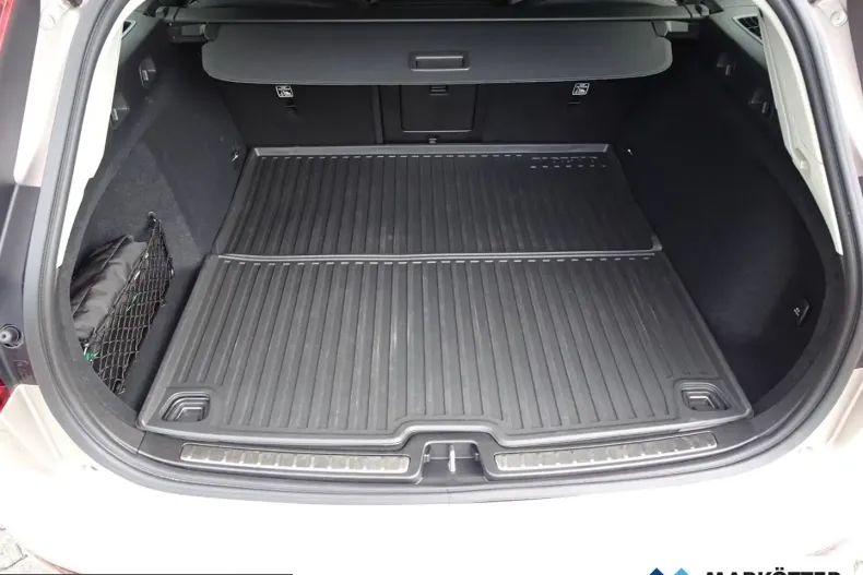 Volvo V60 din 2024 cu 14.600 km - oferta VOL248853 - foto 10