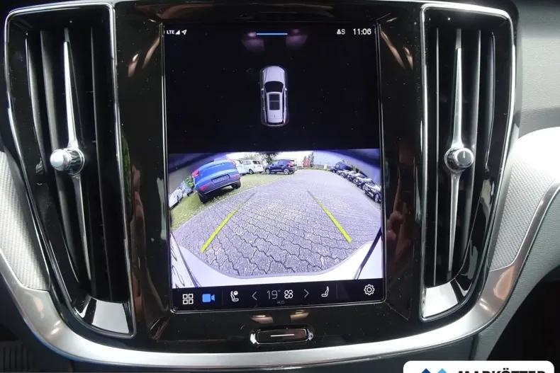 Volvo V60 din 2024 cu 14.600 km - oferta VOL248853 - foto 22