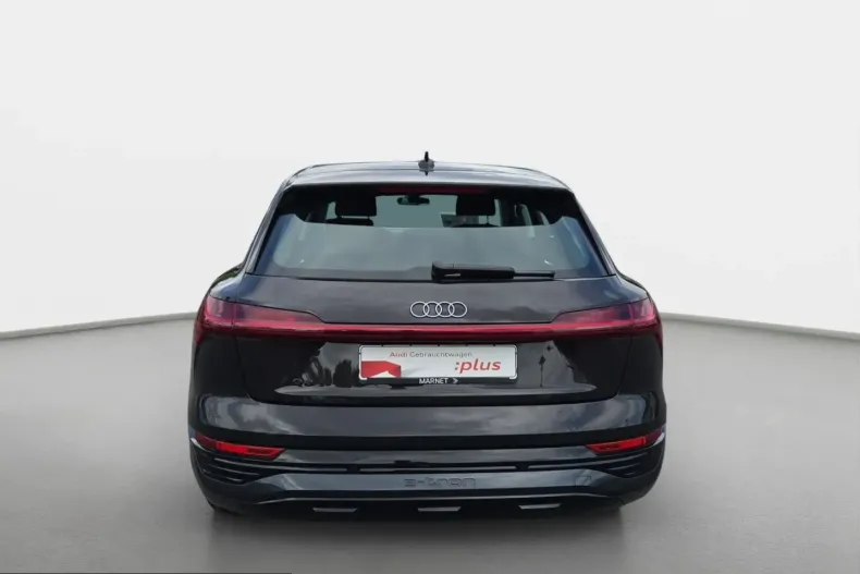 Audi Q8 e-tron din 2023 cu 84.946 km - oferta AUD248858 - foto 3