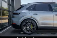 Porsche Cayenne din 2025 cu 14.100 km - oferta POR248866 - foto 12
