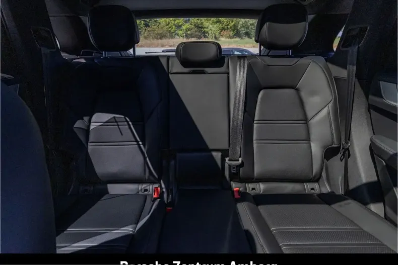 Porsche Cayenne din 2025 cu 14.100 km - oferta POR248866 - foto 25