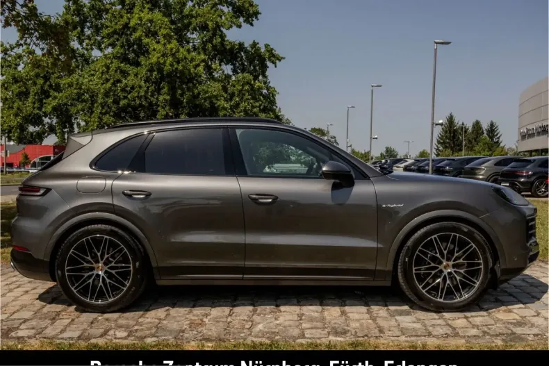 Porsche Cayenne din 2025 cu 19.300 km - oferta POR248868 - foto 6