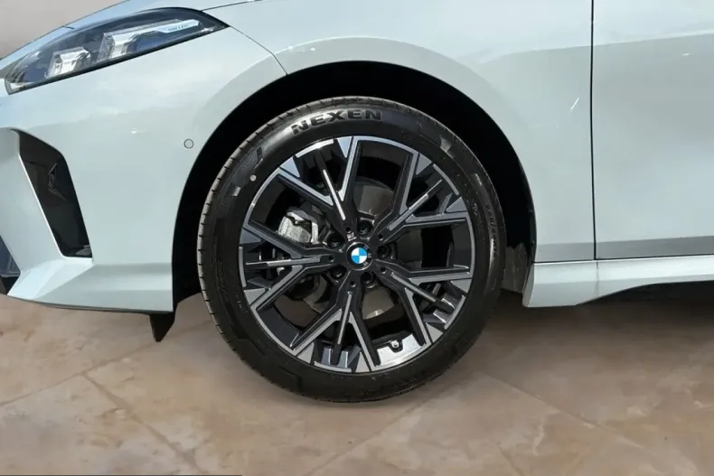 BMW 120 (Seria 1) din 2025 cu 16.005 km - oferta BMW248873 - foto 3