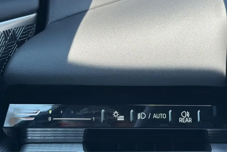 BMW 540 (Seria 5) din 2025 cu 51.100 km - oferta BMW248874 - foto 19