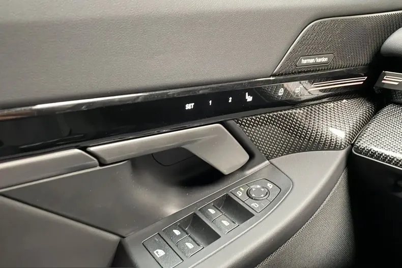 BMW 540 (Seria 5) din 2025 cu 25.900 km - oferta BMW248875 - foto 21