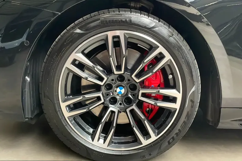 BMW 540 (Seria 5) din 2025 cu 80.200 km - oferta BMW248878 - foto 30