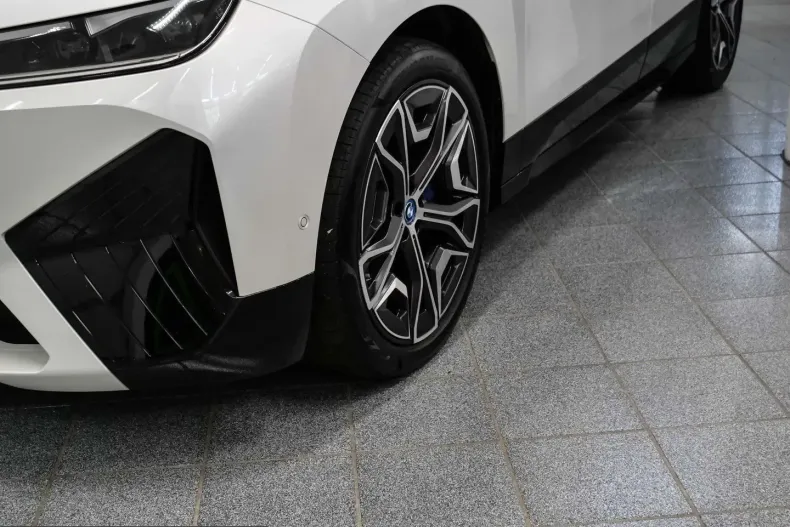 BMW iX din 2023 cu 69.662 km - oferta BMW248879 - foto 6