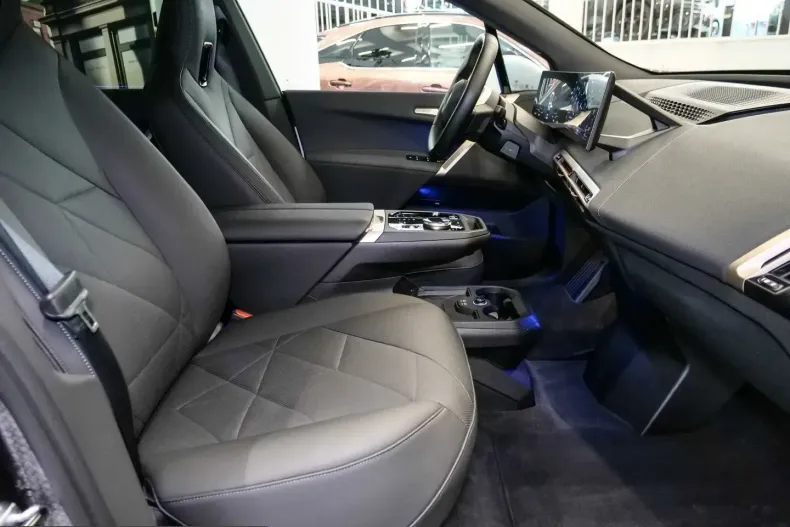 BMW iX din 2023 cu 69.662 km - oferta BMW248879 - foto 18