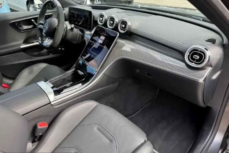 Mercedes-Benz C 63 AMG (Clasa C) din 2025 cu 5.000 km - oferta MER248881 - foto 13