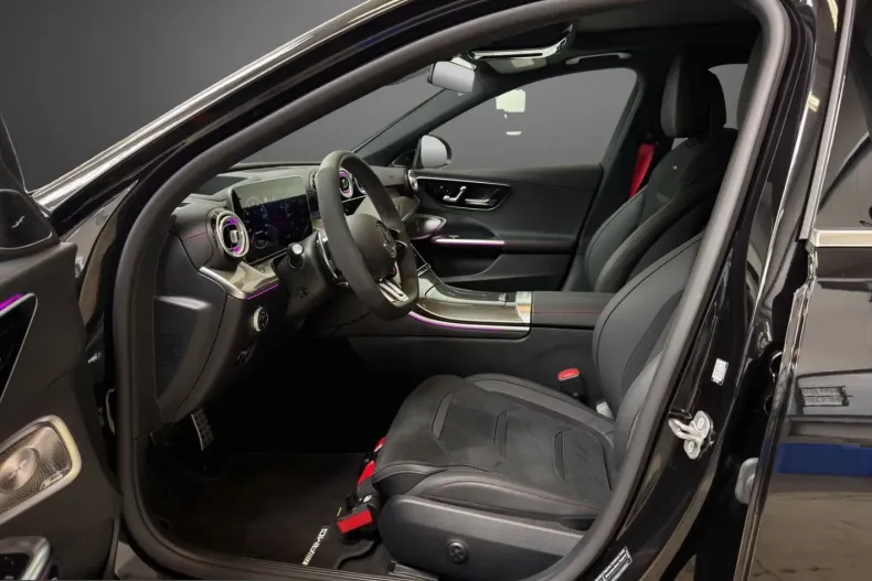 Mercedes-Benz C 43 AMG (Clasa C) din 2025 cu 2.376 km - oferta MER248882 - foto 11