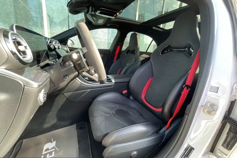 Mercedes-Benz C 43 AMG (Clasa C) din 2024 cu 12.350 km - oferta MER248884 - foto 10