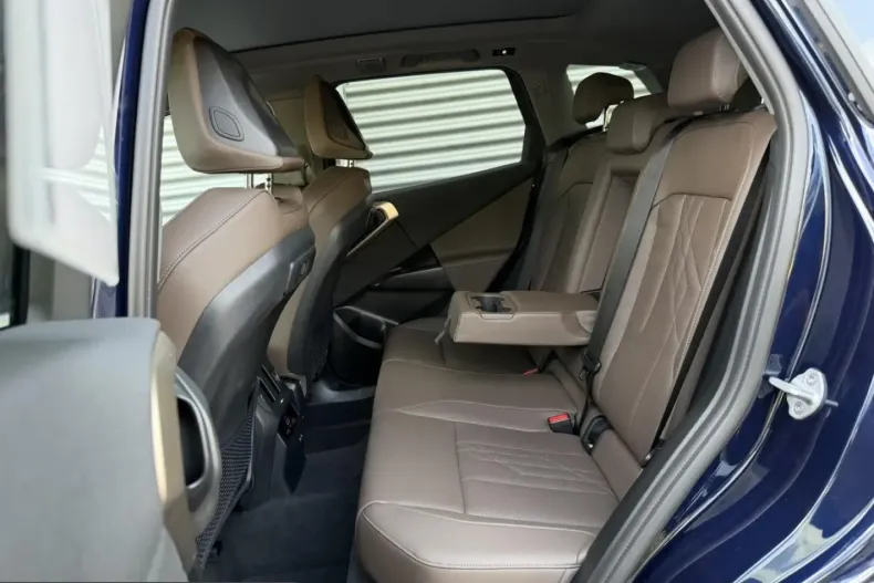 BMW X3 (Seria X) din 2025 cu 7.847 km - oferta BMW248888 - foto 8