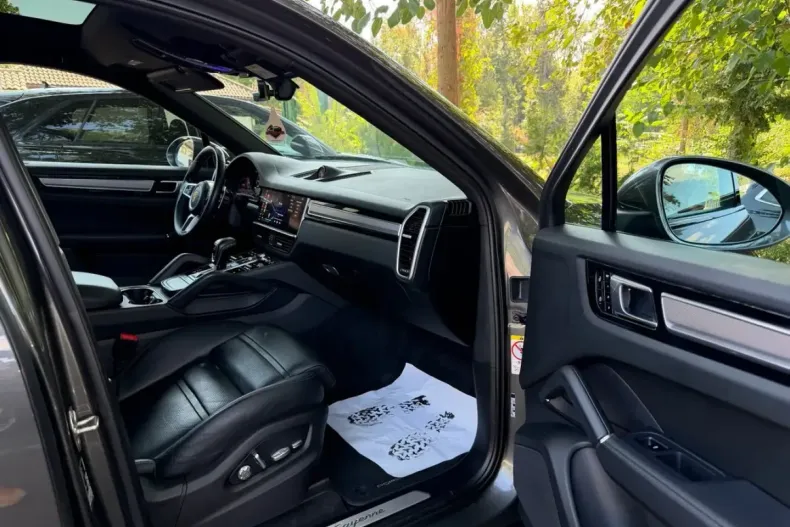 Porsche Cayenne din 2021 cu 109.000 km - oferta POR248899 - foto 16