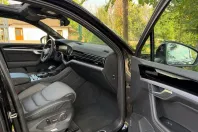 Volkswagen Touareg din 2023 cu 147.420 km - oferta VOL248903 - foto 10