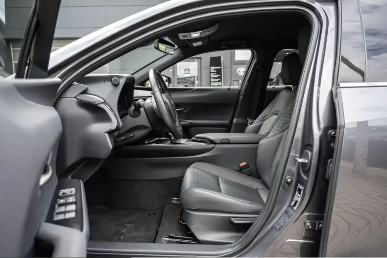 Lexus UX din 2023 cu 18.750 km - oferta LEX248911 - foto 14