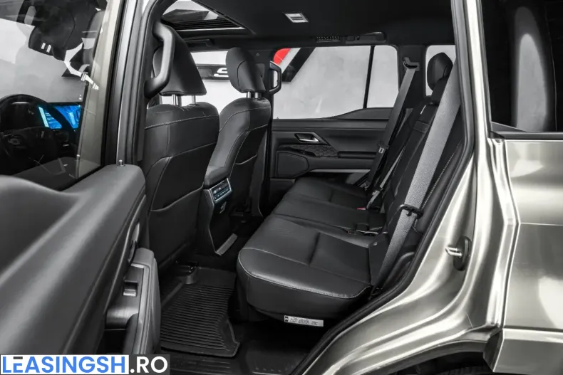 Lexus GX 550 din 2024 cu 13.550 km - oferta LEX248912 - foto 13
