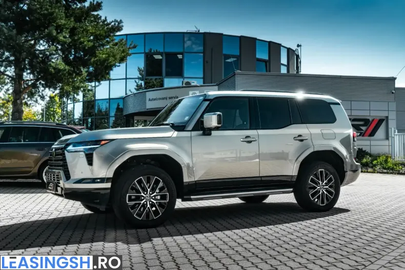 Lexus GX 550 din 2024 cu 13.550 km - oferta LEX248912 - foto 24