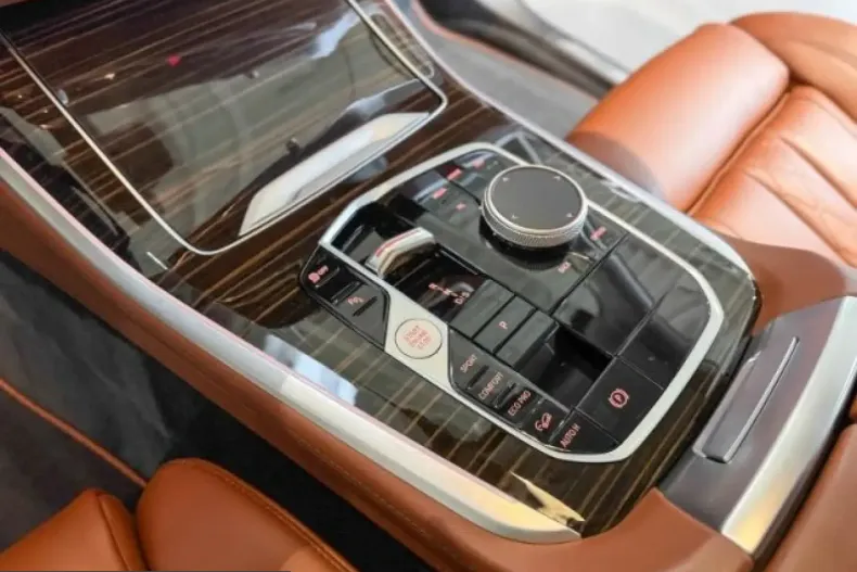 BMW X5 (Seria X) din 2025 cu 27.239 km - oferta BMW248914 - foto 10