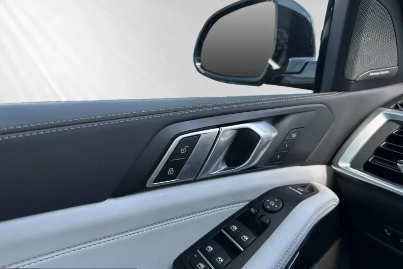 BMW X5 (Seria X) din 2025 cu 7.600 km - oferta BMW248915 - foto 9