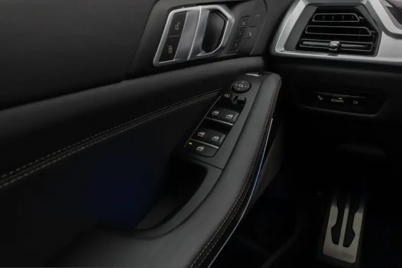 BMW X5 (Seria X) din 2024 cu 34.511 km - oferta BMW248921 - foto 12