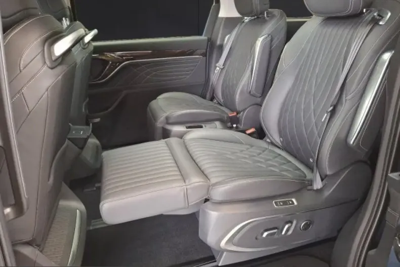 Maxus Mifa 9 din 2024 cu 7.500 km - oferta MAX248922 - foto 13