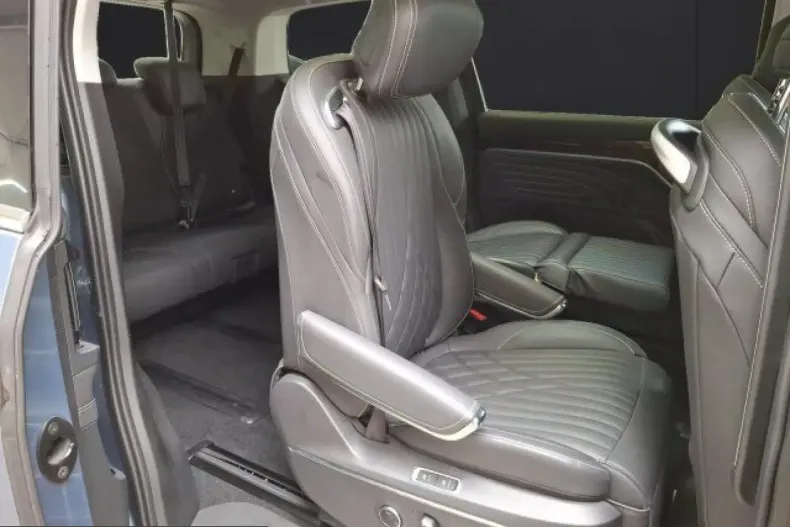 Maxus Mifa 9 din 2024 cu 7.500 km - oferta MAX248922 - foto 14