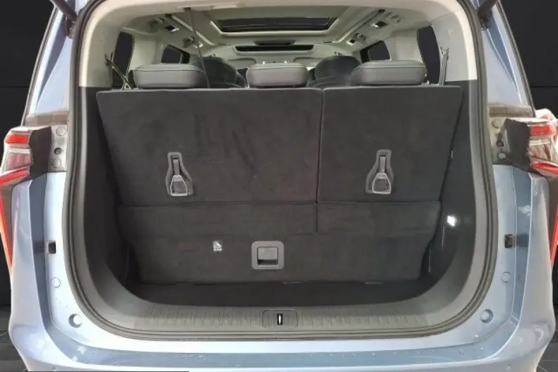 Maxus Mifa 9 din 2024 cu 7.500 km - oferta MAX248922 - foto 16